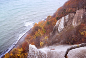 Kreidefelsen auf Rügen im goldenen Herbst Kreidefelsen auf Rügen im goldenen Herbst